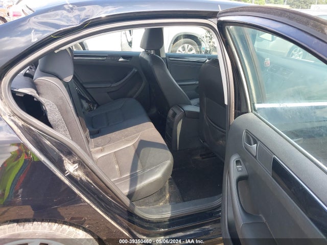 3VWL07AJ6GM375523 Volkswagen Jetta 1.8t Sel