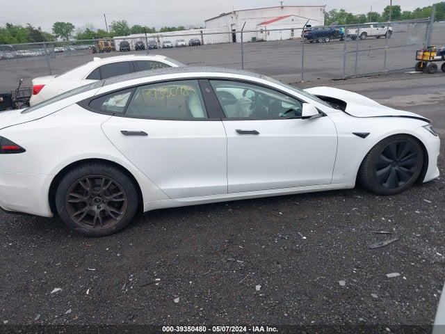 Tesla Model S Plaid Tri Motor All-wheel Drive 2022 5YJSA1E65NF473796 Image 13