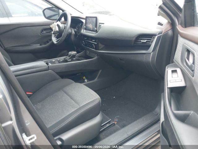 5N1AT3AA1MC771779 Nissan Rogue S Fwd