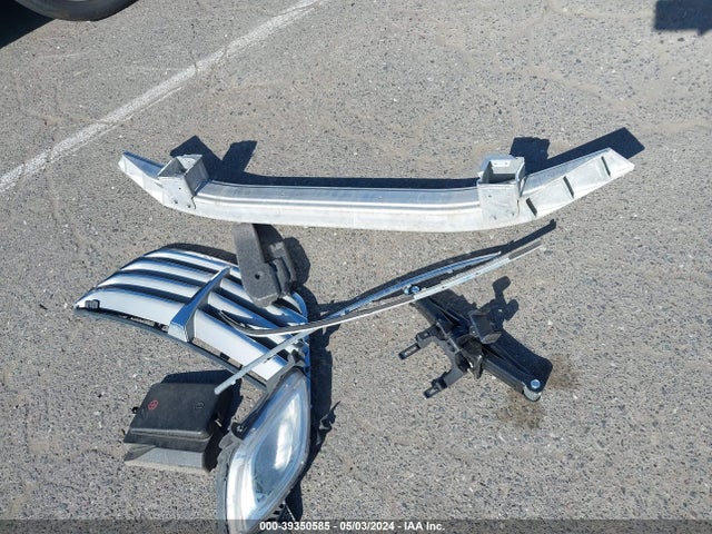Hyundai Genesis 3.8 2014 KMHGC4DD9EU264808 Image 12
