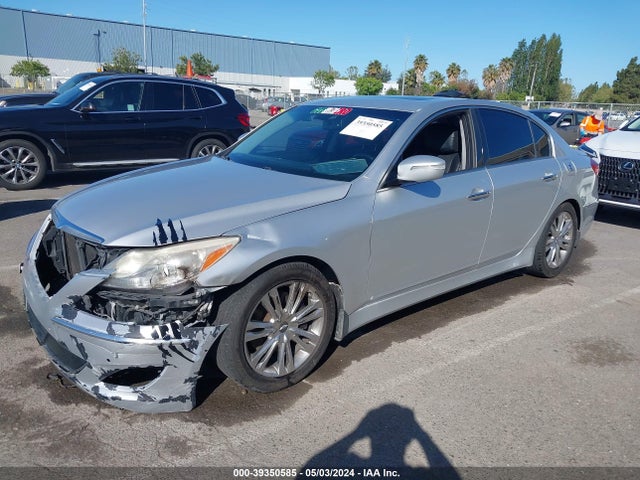 Hyundai Genesis 3.8 2014 KMHGC4DD9EU264808 Image 2