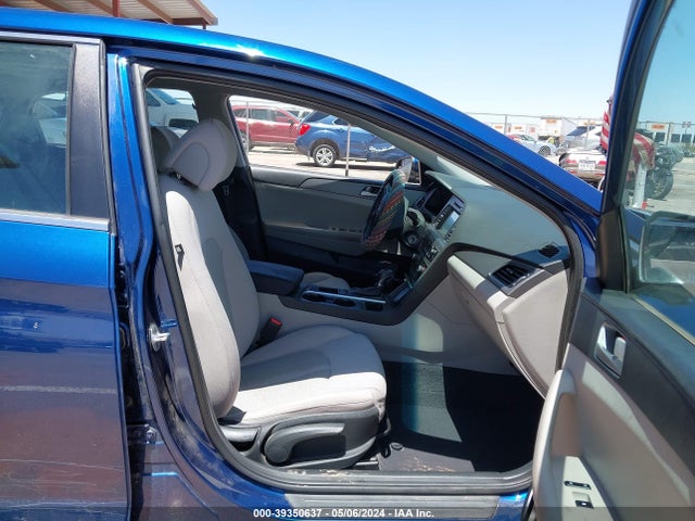 Hyundai SONATA SE 2016 5NPE24AF3GH349337 Image 5