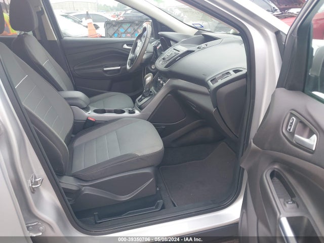 Ford ESCAPE SE 2015 1FMCU0G9XFUA80832 Image 5