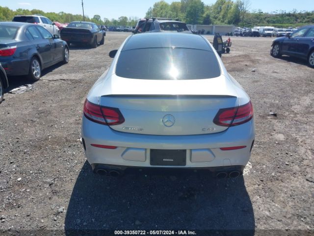 WDDWJ6EB6KF838124 Mercedes-Benz Amg C 43 4matic
