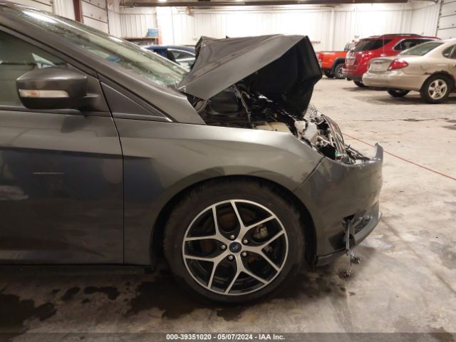 1FADP3M29JL287466 Ford FOCUS SEL