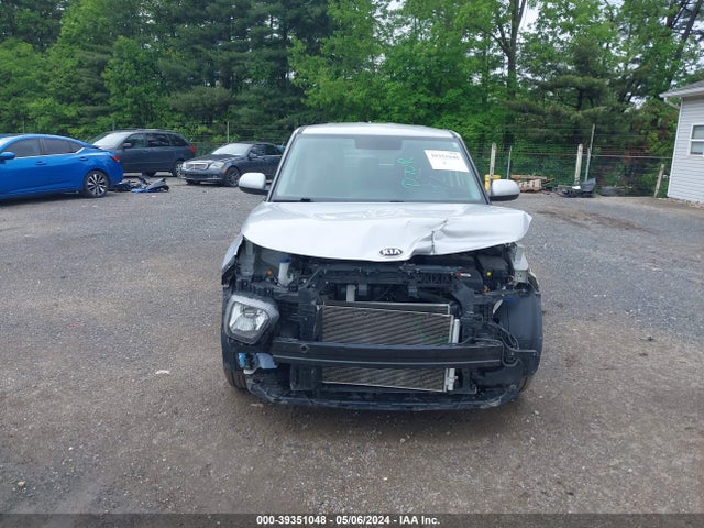 KIA SOUL LX 2020 KNDJ23AU4L7077645 Image 13