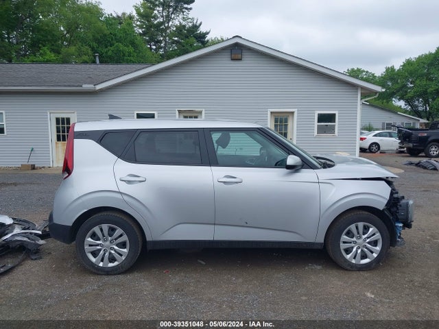 KIA SOUL LX 2020 KNDJ23AU4L7077645 Image 14