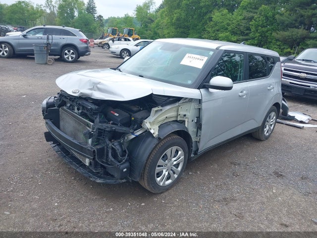 KIA SOUL LX 2020 KNDJ23AU4L7077645 Image 2