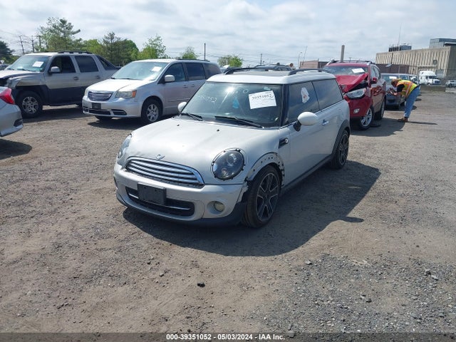 2012 MINI COOPER CLUBMAN WMWZF3C58CT190080 Photo 1