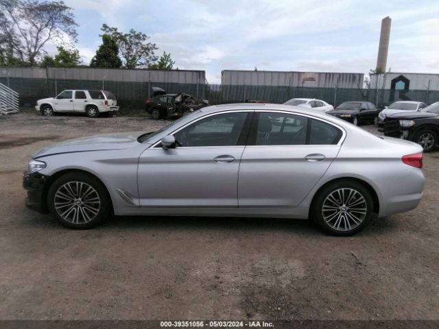 WBAJA7C51KG910944 BMW 530i Xdrive