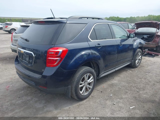 Chevrolet EQUINOX LT 2017 2GNALCEKXH1558548 Image 4
