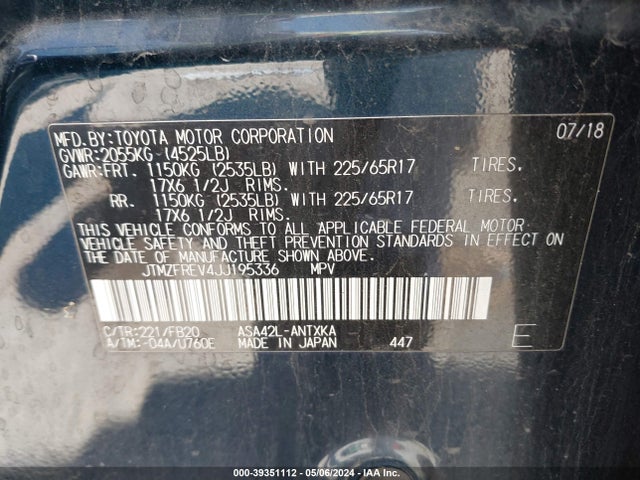 Toyota RAV4 LE 2018 JTMZFREV4JJ195336 Image 9