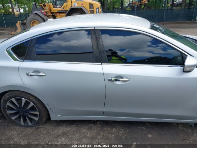 1N4AL3APXJC167075 Nissan Altima 2.5 Sl