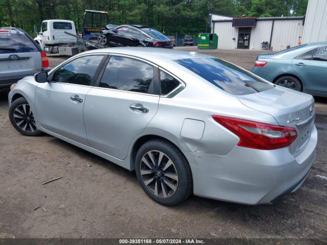 1N4AL3APXJC167075 Nissan Altima 2.5 Sl