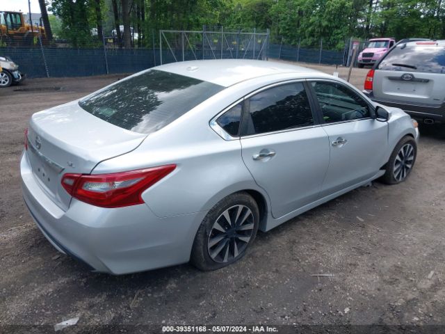 1N4AL3APXJC167075 Nissan Altima 2.5 Sl