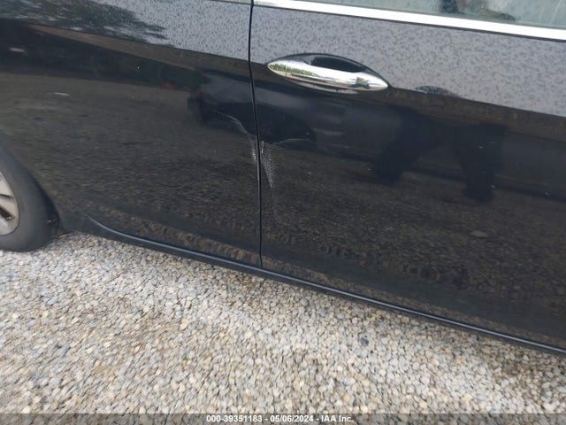 Honda ACCORD LX 2017 1HGCR2F35HA271630 Image 18