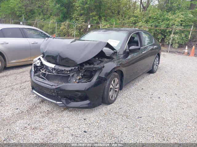 Honda ACCORD LX 2017 1HGCR2F35HA271630 Image 2