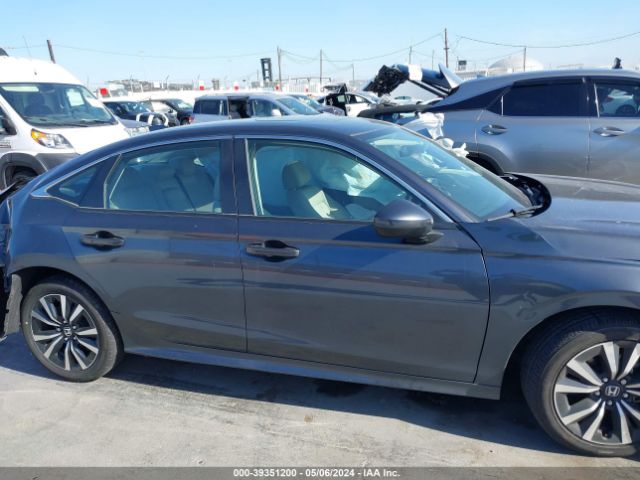 2HGFE1F77NH327487 Honda CIVIC EX