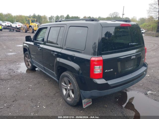 2015 JEEP PATRIOT 1C4NJRFB8FD409137 Photo 2