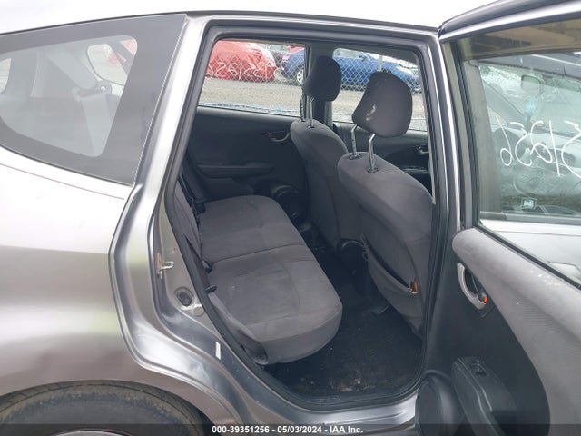 39351256 :رقم المزاد ، JHMGE8H25AS013092 vin ، 2010 Honda Fit مزاد بيع