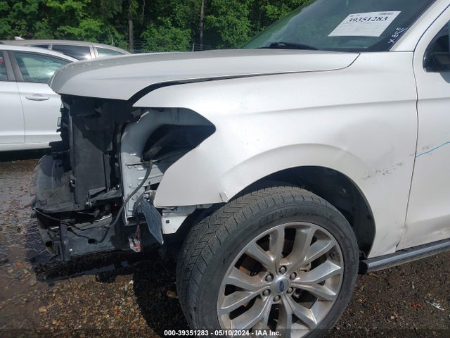 Ford Expedition Max Limited 2018 1FMJK1KT2JEA62110 Image 18