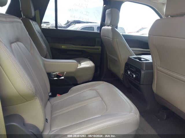 Ford Expedition Max Limited 2018 1FMJK1KT2JEA62110 Image 8