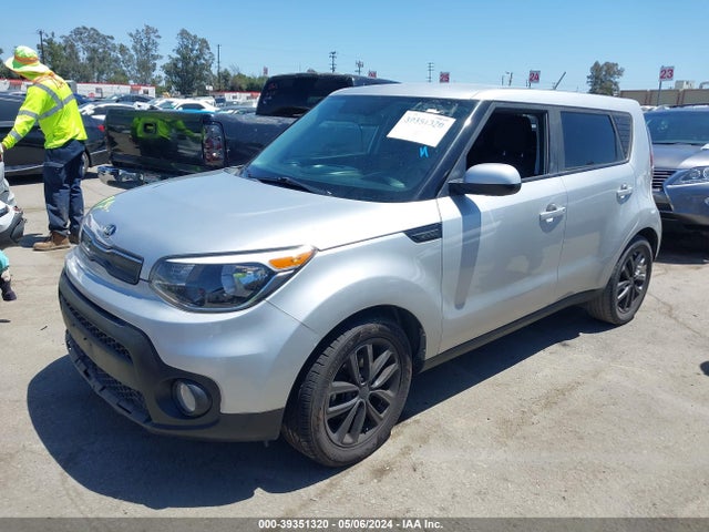 KIA SOUL + 2018 KNDJP3A5XJ7530965 Image 2