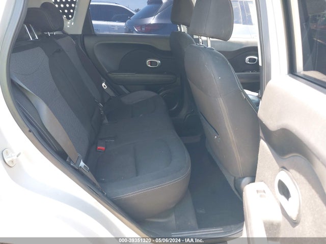 KIA SOUL + 2018 KNDJP3A5XJ7530965 Image 8