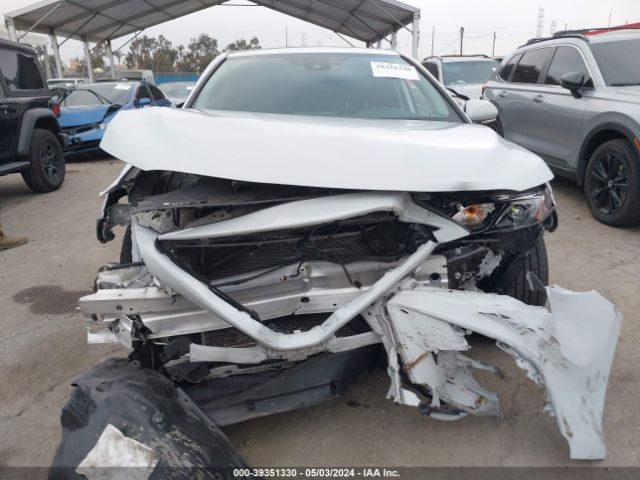 4T1G11AK6NU499593 Toyota CAMRY SE
