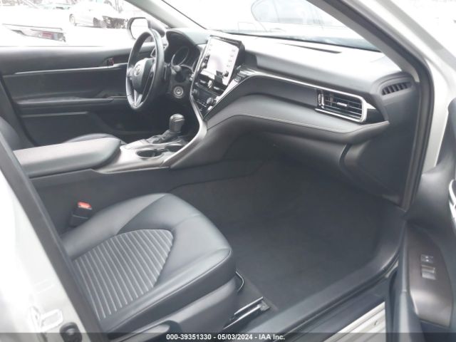 4T1G11AK6NU499593 Toyota CAMRY SE