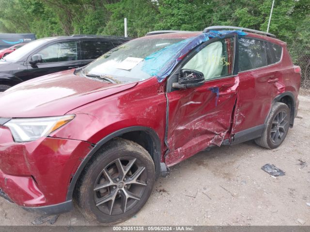 JTMJFREV6JD244645 Toyota RAV4 SE