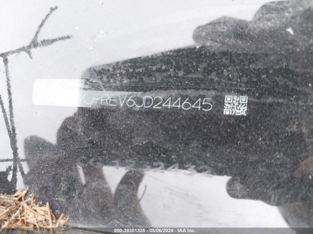 JTMJFREV6JD244645 Toyota RAV4 SE