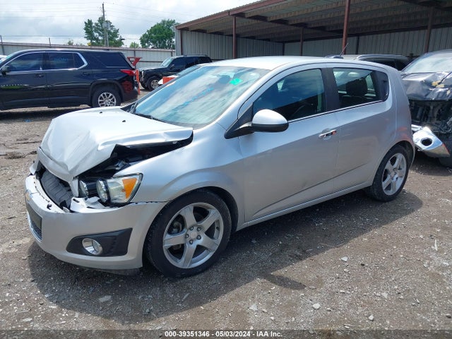 Chevrolet Sonic Ltz Auto 2016 1G1JE6SB4G4147442 Image 2