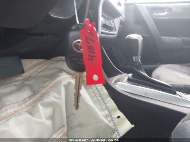 5YFBURHE1HP706851 Toyota COROLLA LE