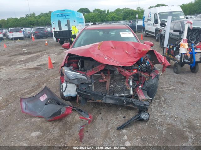 5YFBURHE1HP706851 Toyota COROLLA LE