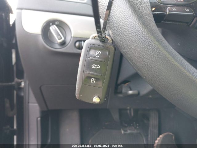 3VWD67AJ5GM384720 Volkswagen Jetta 1.4t Se