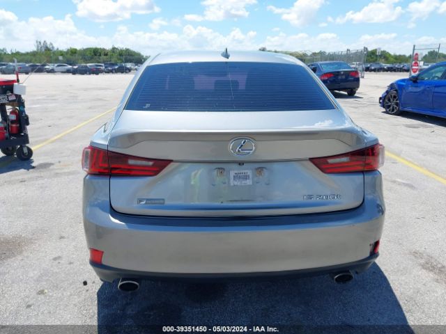 JTHBA1D2XG5024356 Lexus IS 200T