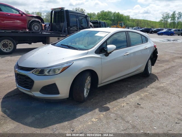 Chevrolet CRUZE LS 2019 3G1BC6SM0KS534834 Image 2