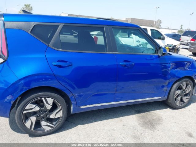KNDJ53AU2P7209296 KIA Soul Gt-line