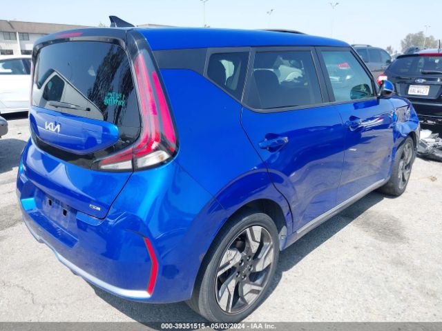 KNDJ53AU2P7209296 KIA Soul Gt-line