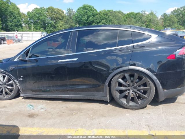 5YJXCAE2XHF040475 Tesla Model X 100d/75d/90d