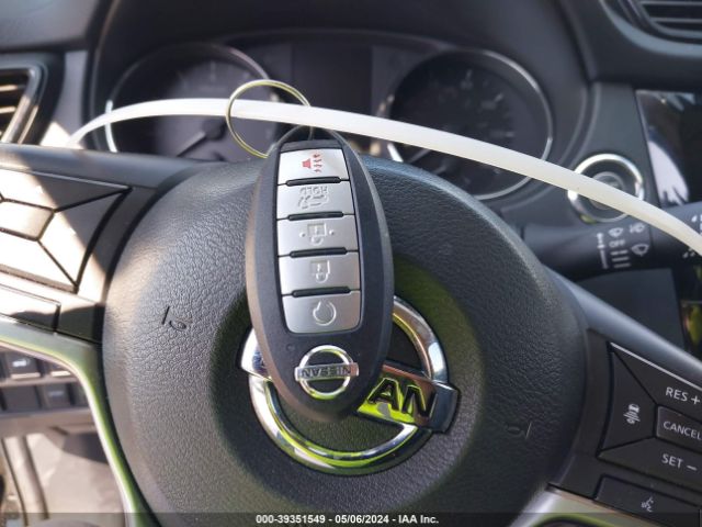 5N1AT2MTXLC728077 Nissan Rogue Sl Fwd