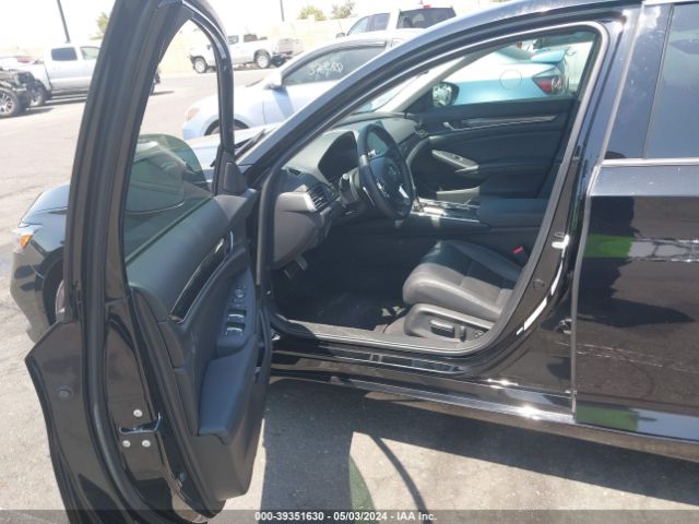 1HGCV1F49NA099726 Honda Accord Sport Special Edition