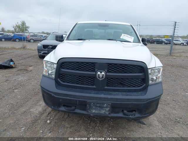 1C6RR7FT5KS663151 RAM 1500 Classic Tradesman Quad Cab 4x4 6'4 Box