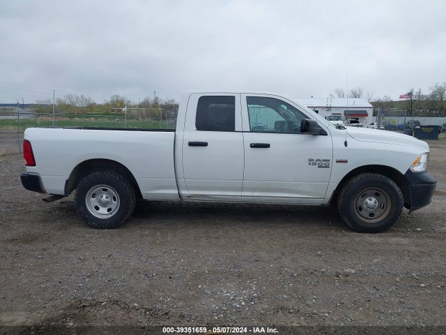 RAM 1500 Classic Tradesman Quad Cab 4x4 6'4 Box 2019 1C6RR7FT5KS663151 Image 14