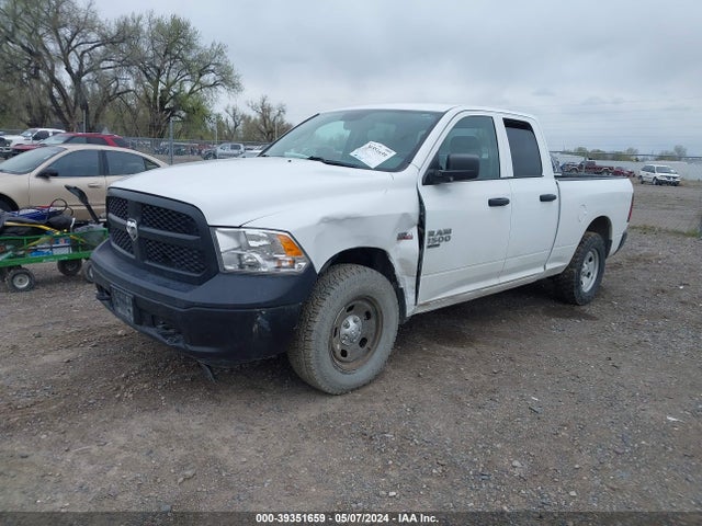 1C6RR7FT5KS663151 RAM 1500 Classic Tradesman Quad Cab 4x4 6'4 Box