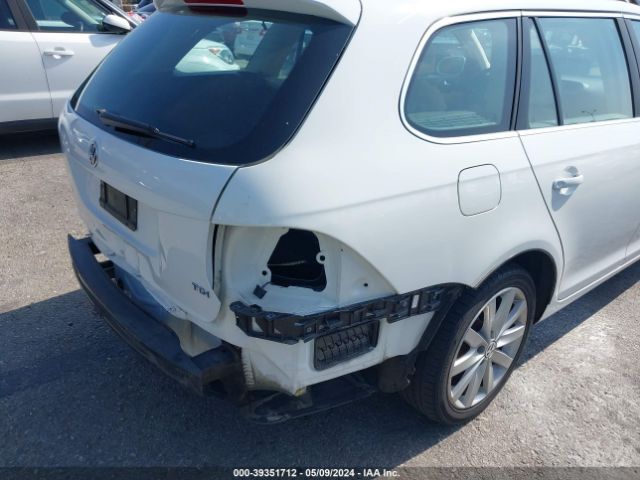 3VWPL7AJXEM612326 Volkswagen Jetta Sportwagen 2.0l Tdi