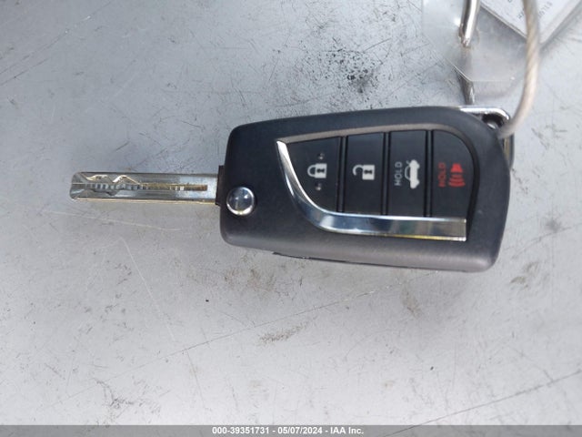 Toyota CAMRY LE 2024 4T1C11AK6RU849972 Image 11