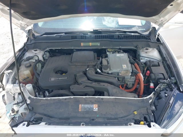 Ford Fusion Hybrid Titanium 2015 3FA6P0RU7FR101708 Image 10