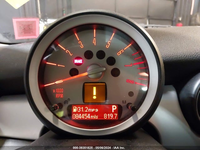 2009 MINI COOPER WMWMF33599TW78165 Photo 6